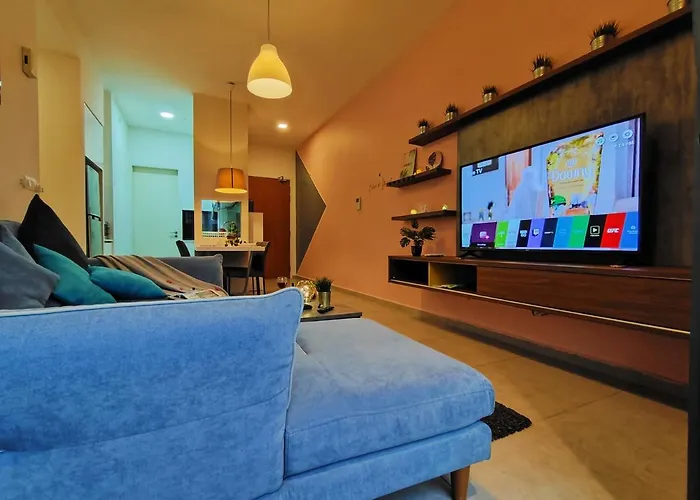 Midvalley Luxury Maxine Suite