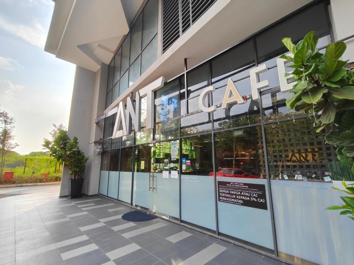 Midvalley Luxury Maxine Pangsapuri *